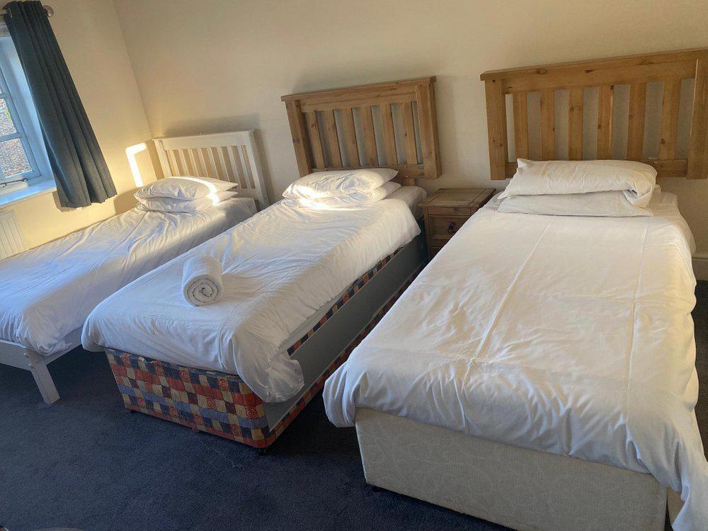 The Cranley Hotel Cranleigh Dış mekan fotoğraf