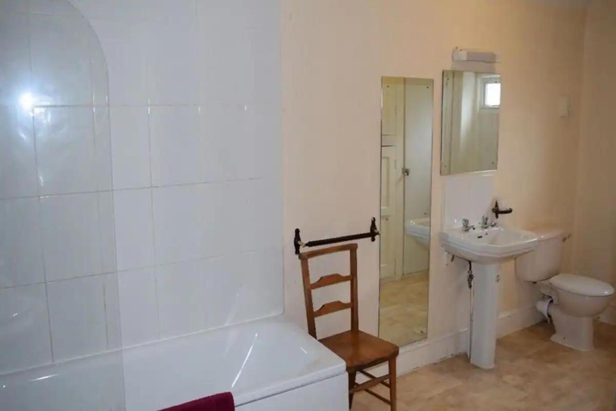 The Cranley Hotel Cranleigh Dış mekan fotoğraf