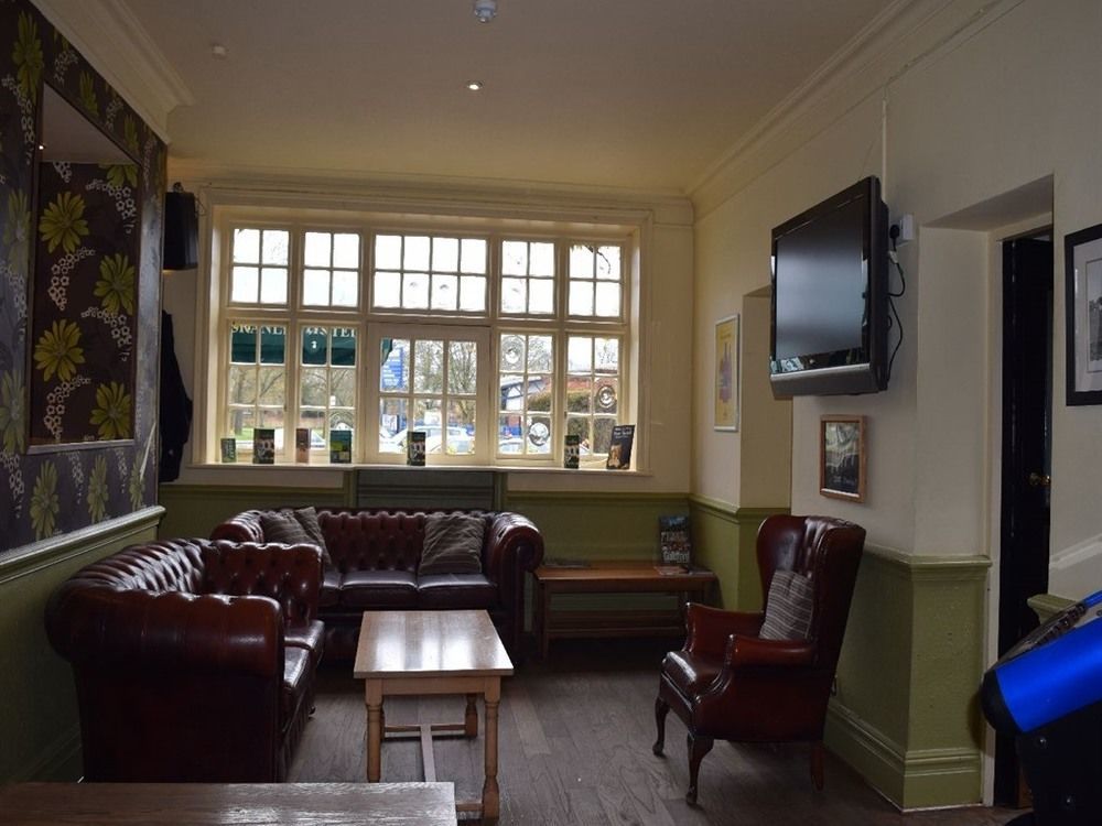 The Cranley Hotel Cranleigh Dış mekan fotoğraf